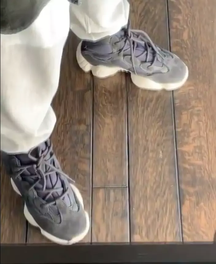 Кортни Кардашян Slate Adidas Yeezy 500 High