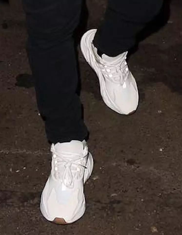 YEEZY Runner Bianco