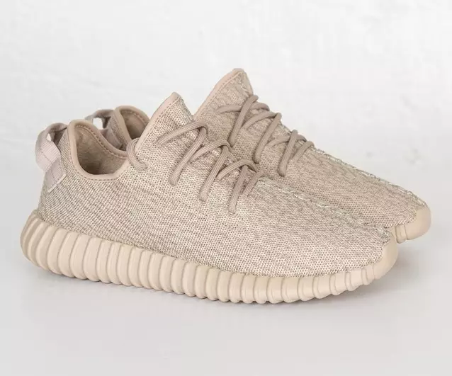 Viss, kas jums jāzina par Adidas Yeezy 350 Boost