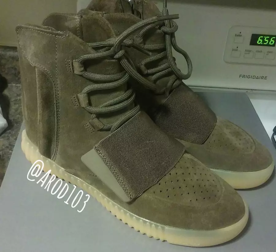 Adidas Yeezy 750 Boost Коричневый