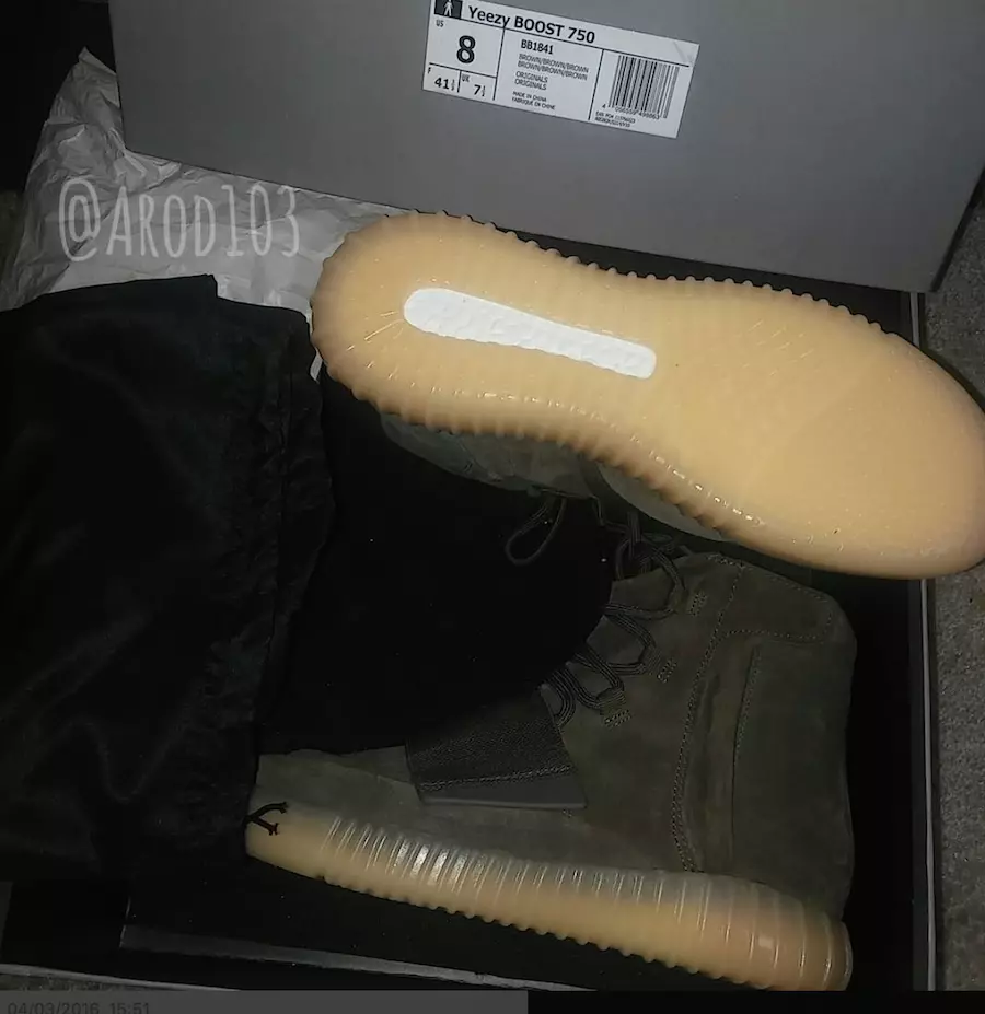 Adidas Yeezy 750 Boost Коричневый