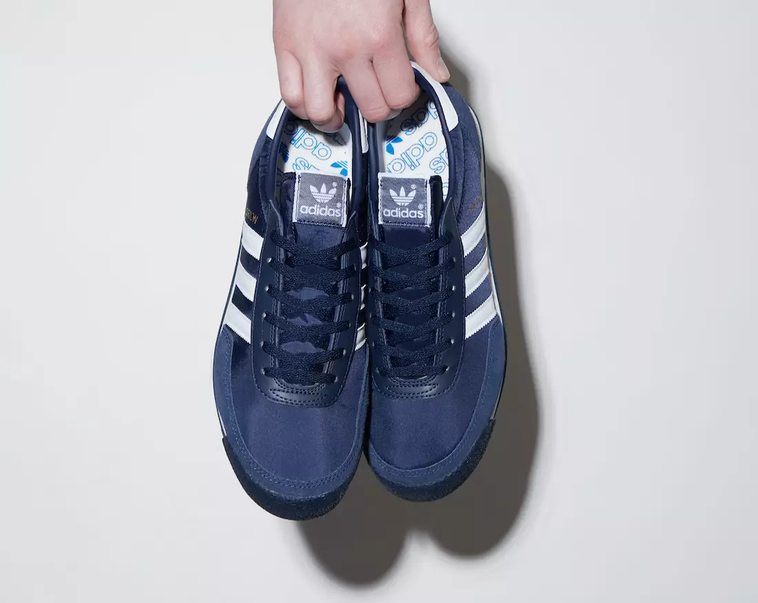 adidas Orion Collegiate Navy Terry Fox FX5632 Udgivelsesdato