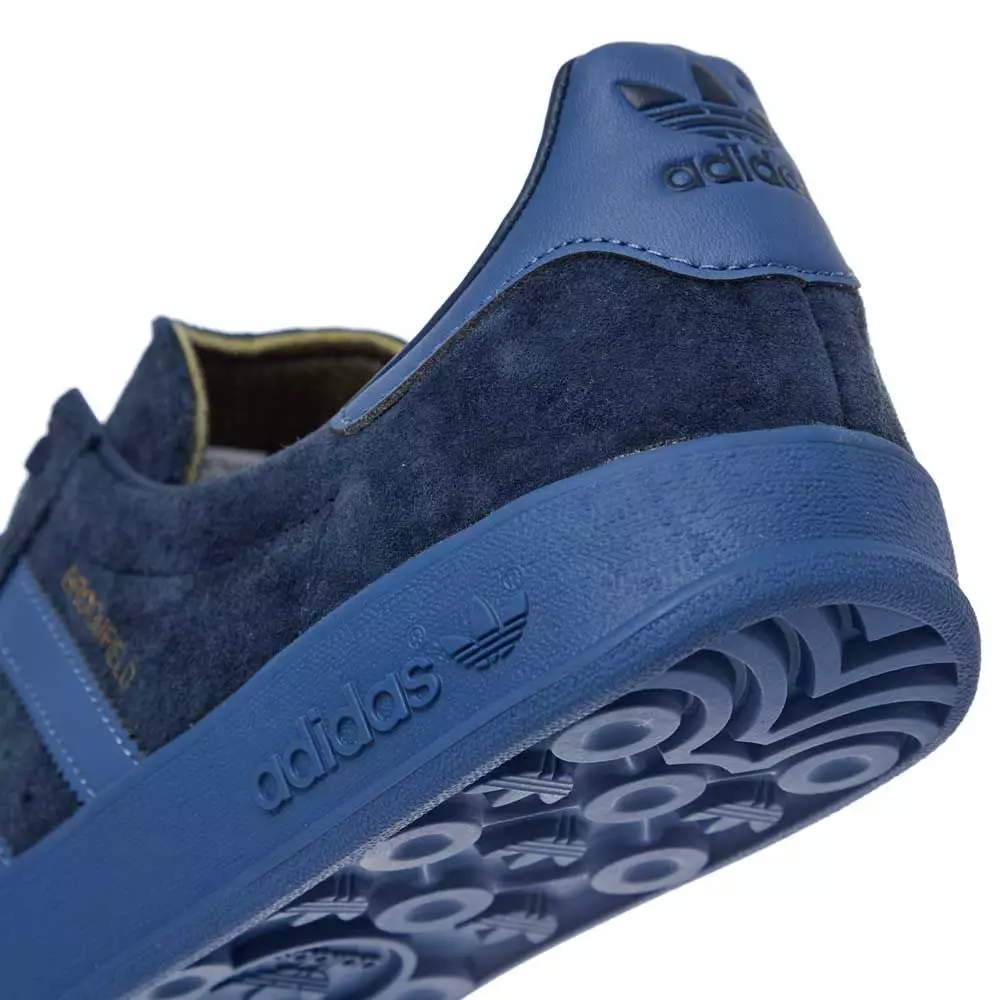 adidas Broomfield Crew Navy Blue FX5678 გამოშვების თარიღი