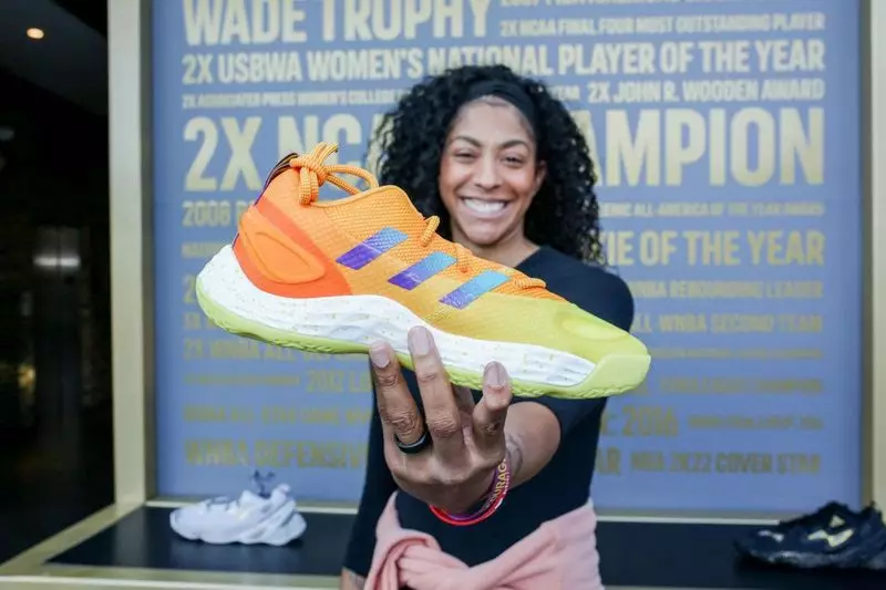 adidas が自身のコレクションで Candace Parker Day を記念