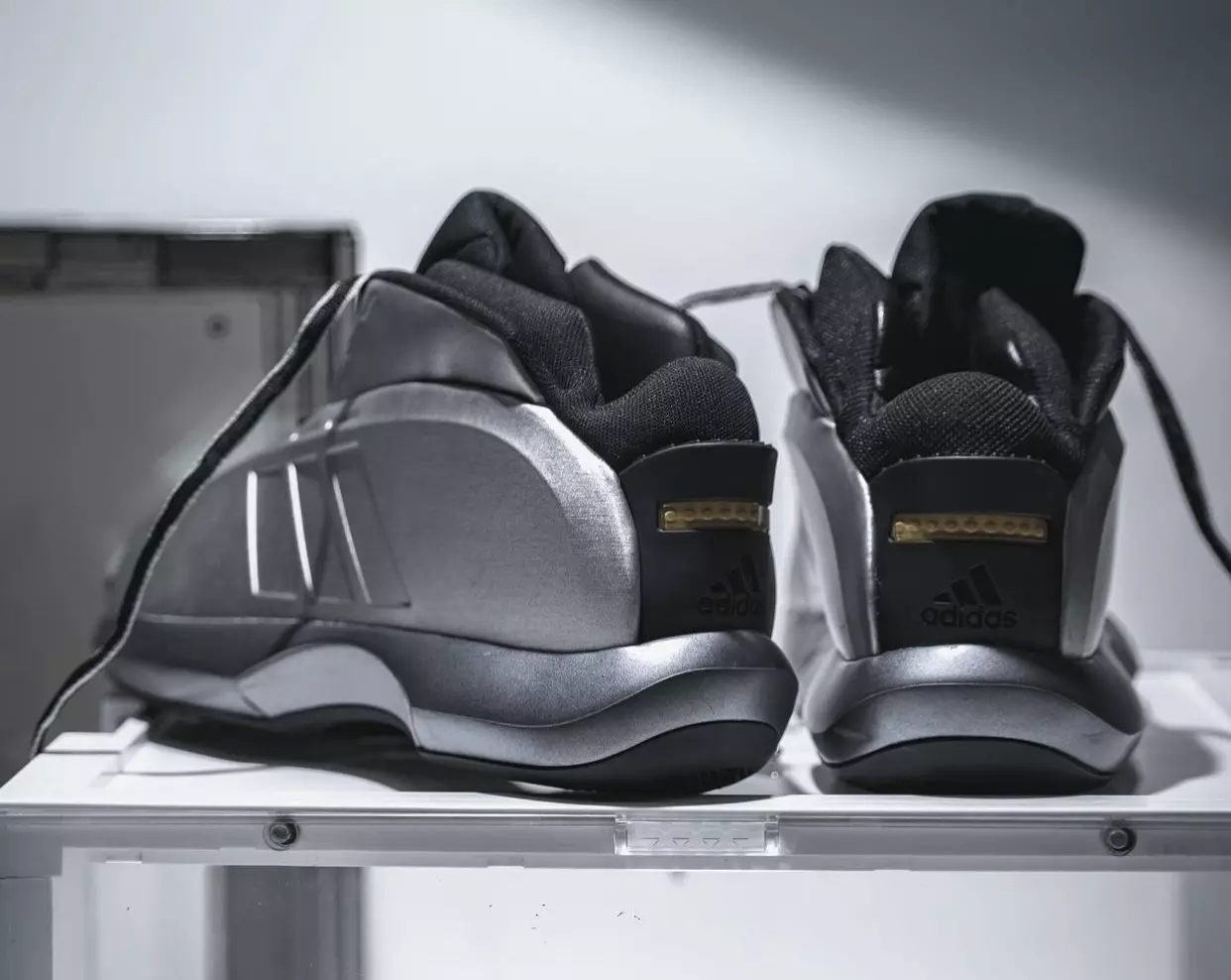 adidas Crazy 1 Metallic Zilver OG 2022 Releasedatum