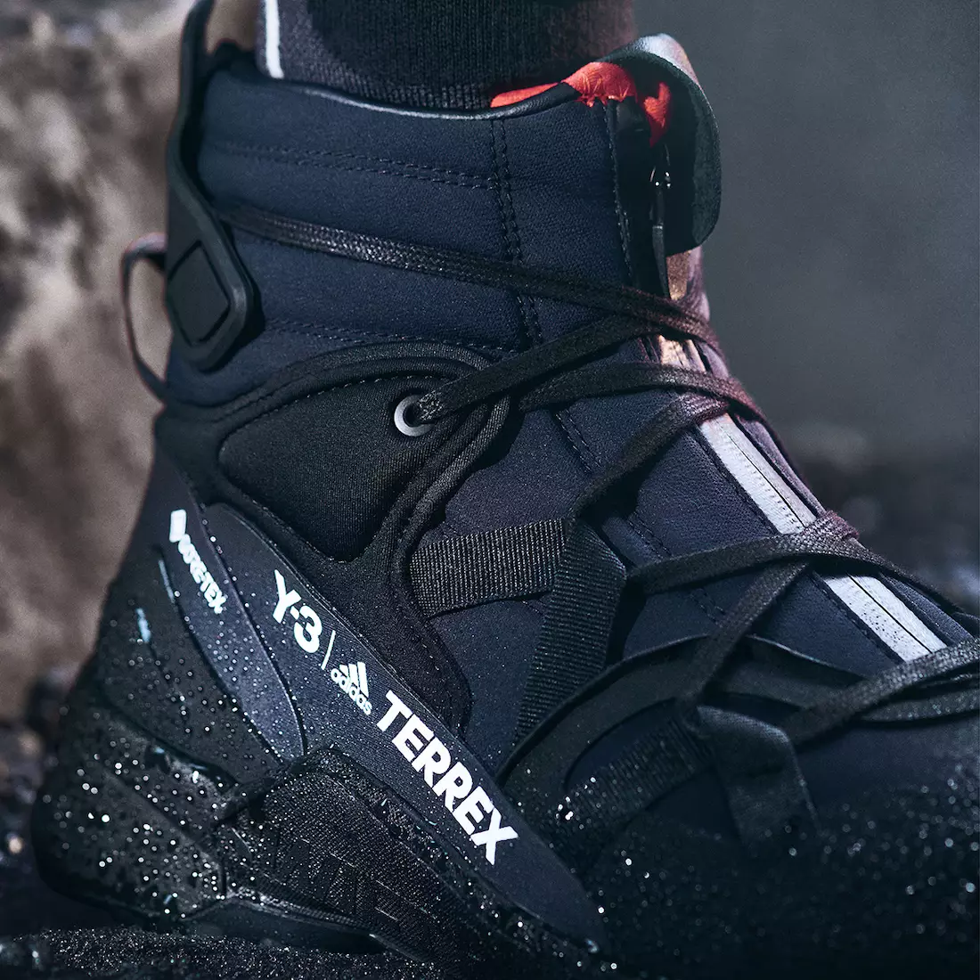 Data tal-Ħruġ tal-adidas Y-3 Terrex Swift R3 GTX