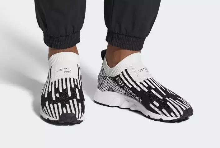 adidas EQT Support Sock Primeknit Tersedia dalam warna Putih/Hitam