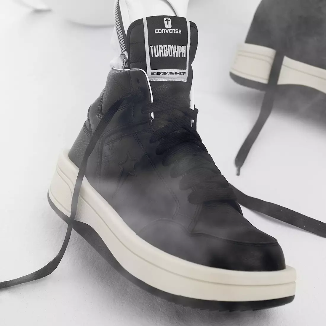 Дата на издаване на Rick Owens Converse TURBOWPN