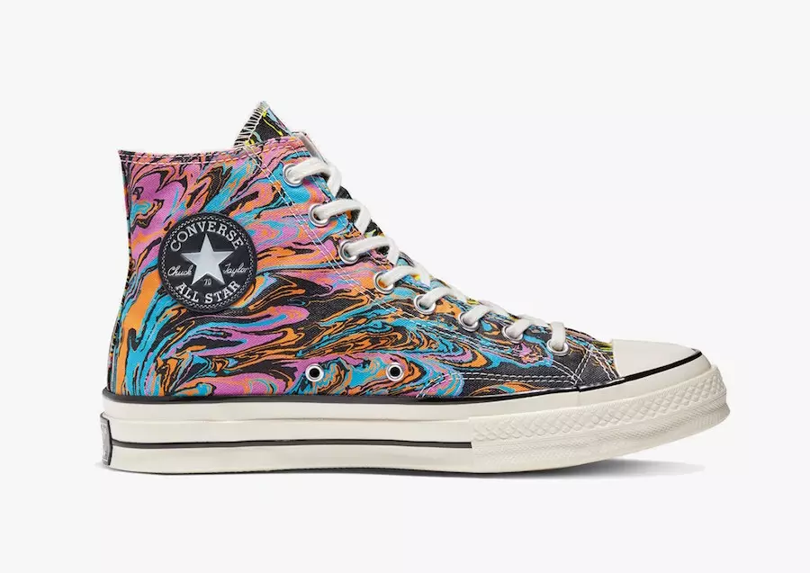 De Converse Chuck 70 Hi gëtt a multicolored Marble getippt