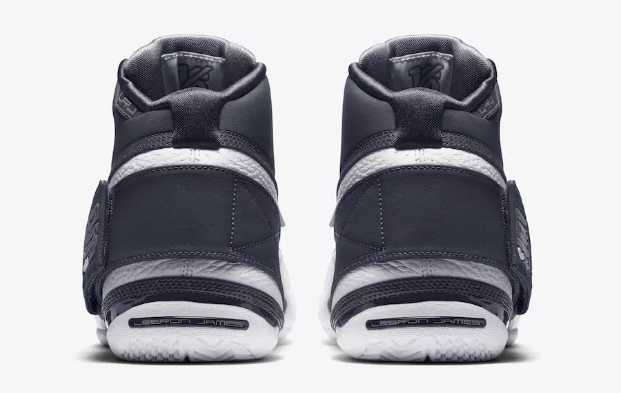 Nike LeBron Saighdiúir 1 25 Smaoineamh Díreach 16