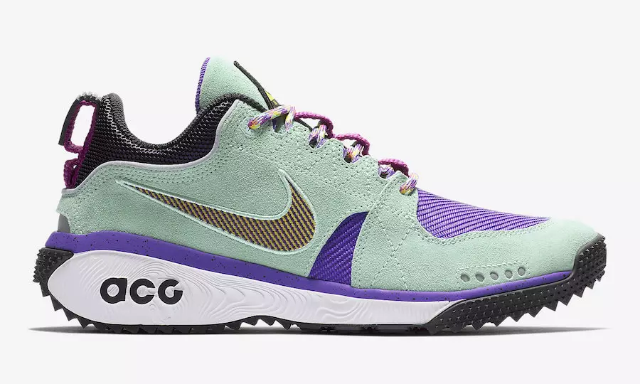 Nike ACG Köpek Dağ Zümrüt Yükselişi Siyah AQ0916-300