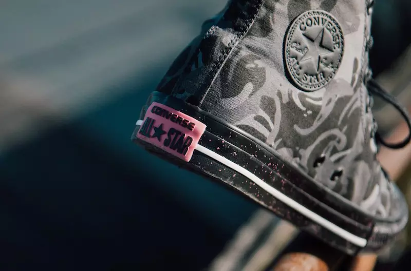 PHANTACi x Mazungumzo ya Chuck Taylor Shark Camo