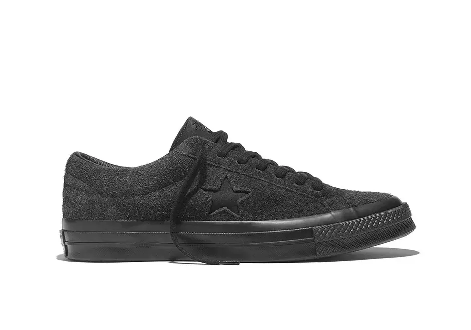 Kolekcia Stussy x Converse One Star 74