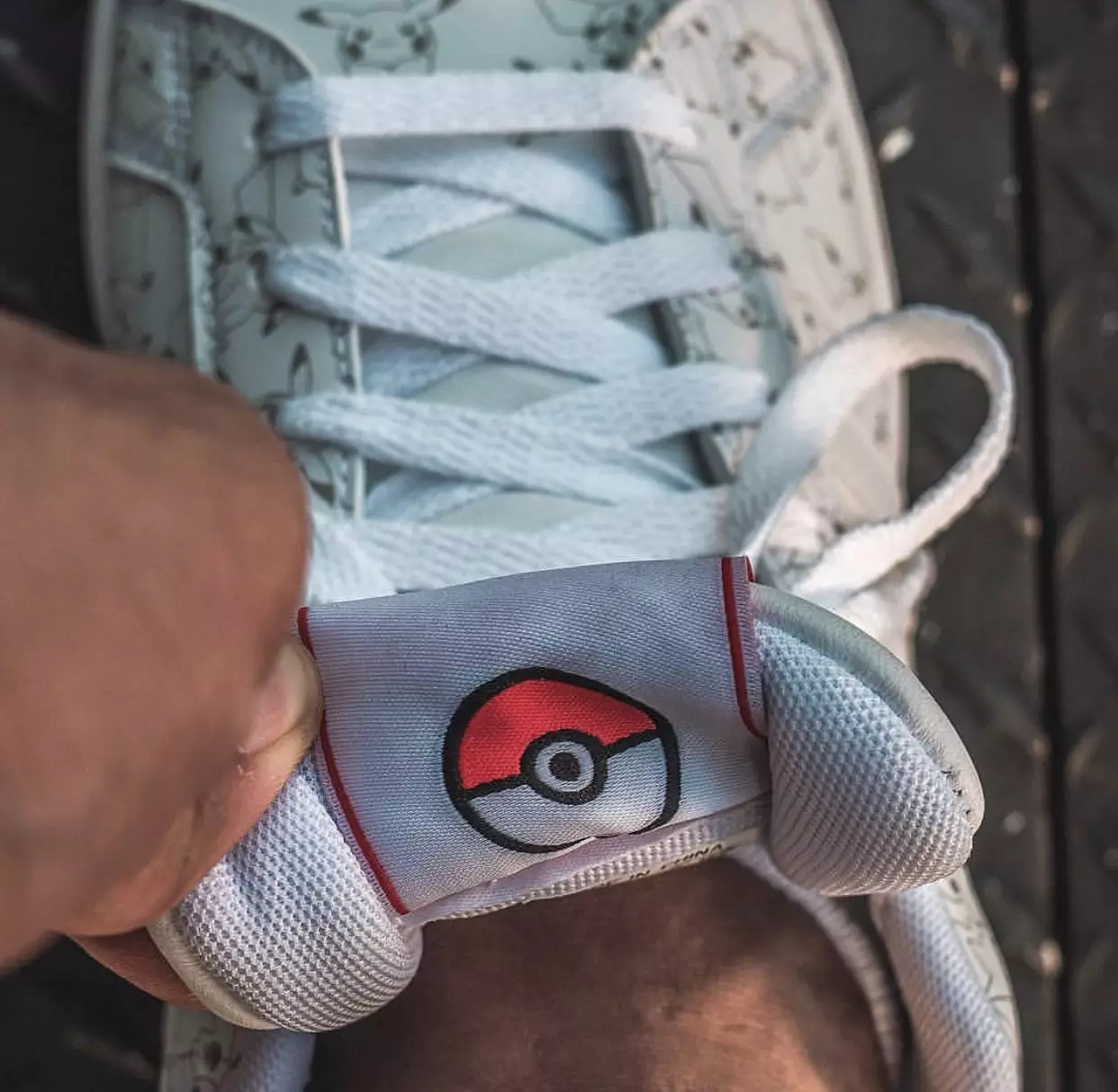 Pokemon adidas Pikachu väljalaskekuupäev