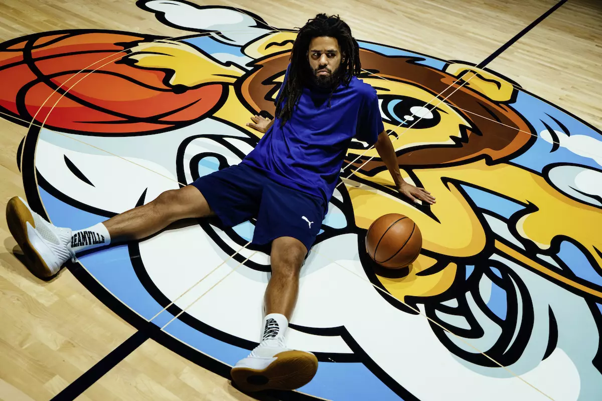 J. Cole PUMA Dreamer 2 Бело и сино Датум на издавање