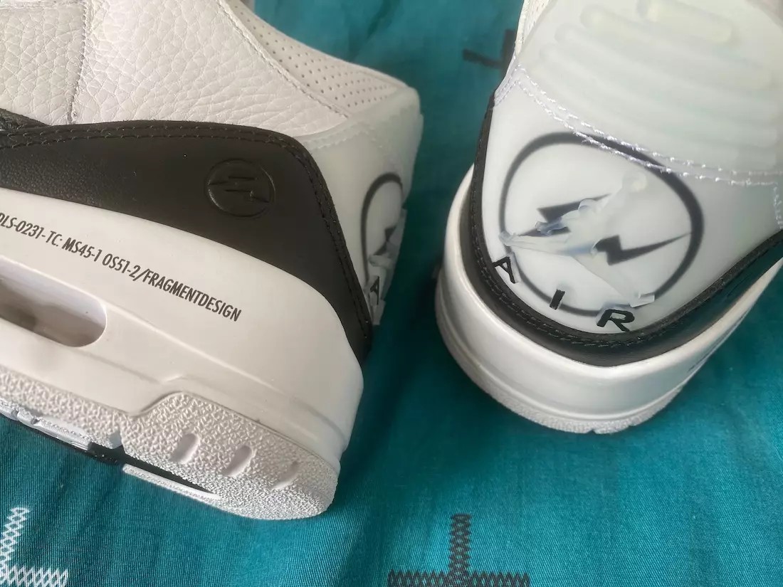 Fragment Air Jordan 3 Tarikh Tayangan DA3595-100