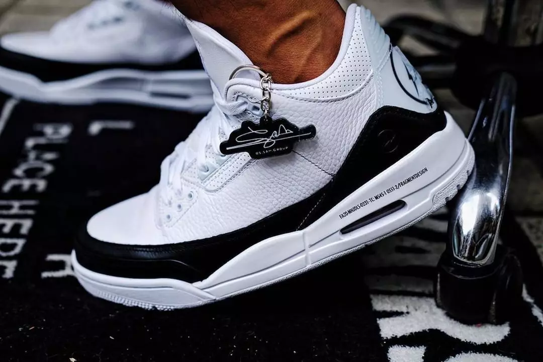 Фрагмент Air Jordan 3 DA3595-100 Дата выпуска на ногах