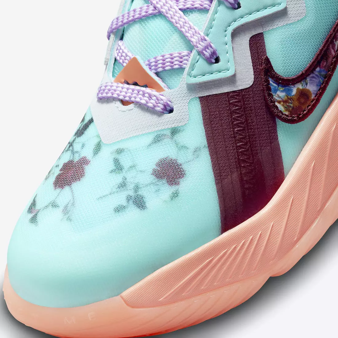 Nike LeBron 18 Low GS Floral DN4177-400 Data lansării