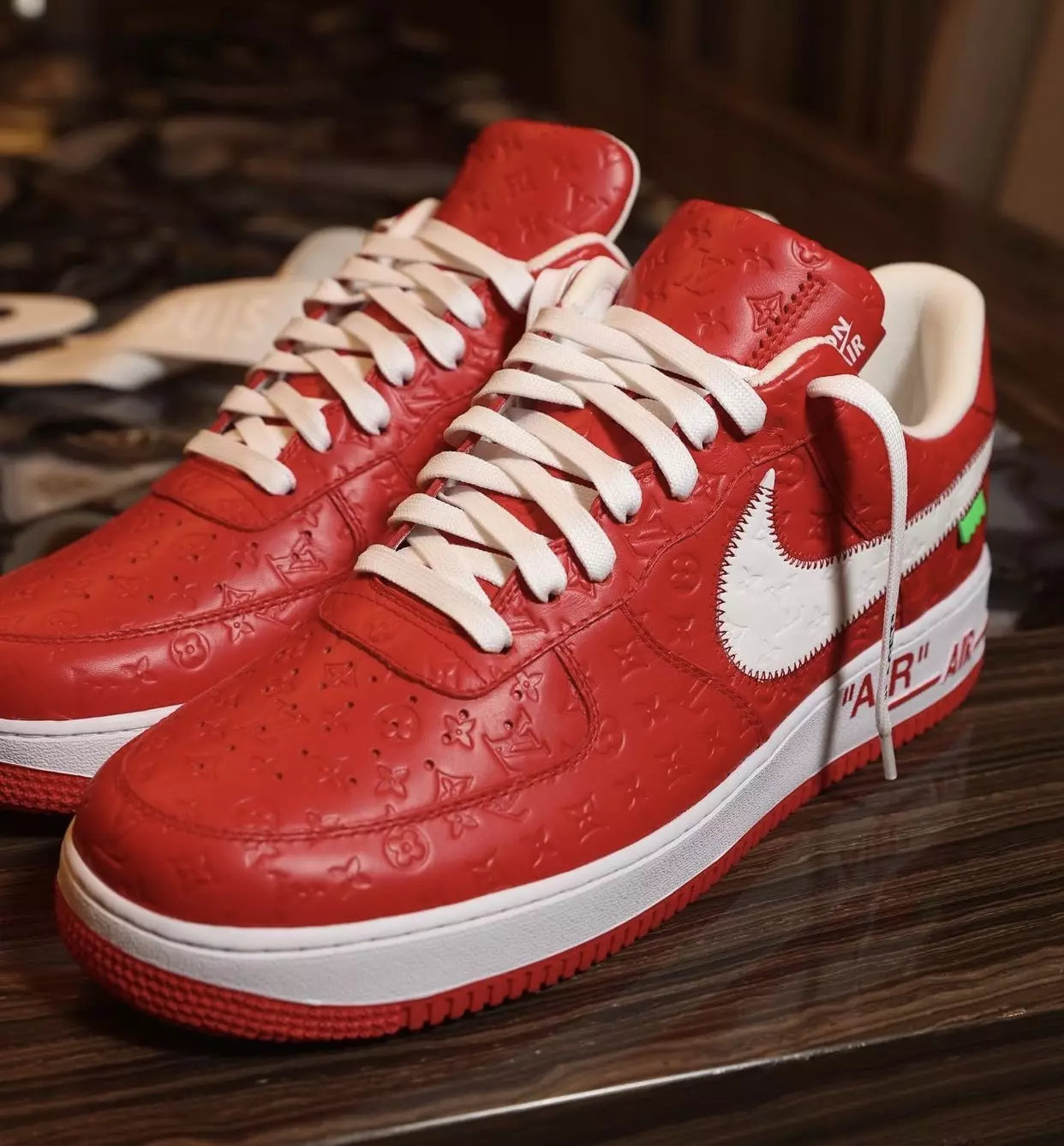 Louis Vuitton Nike Air Force 1 Merah