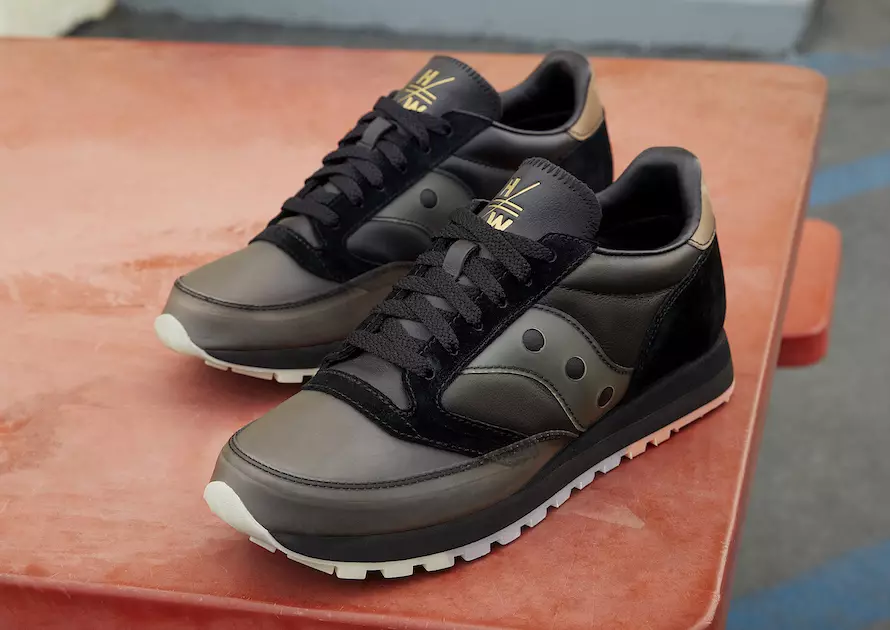 Trinidad Jame$’ Hommewrk x Saucony Jazz 81 Kembali dalam “Carnival Black”