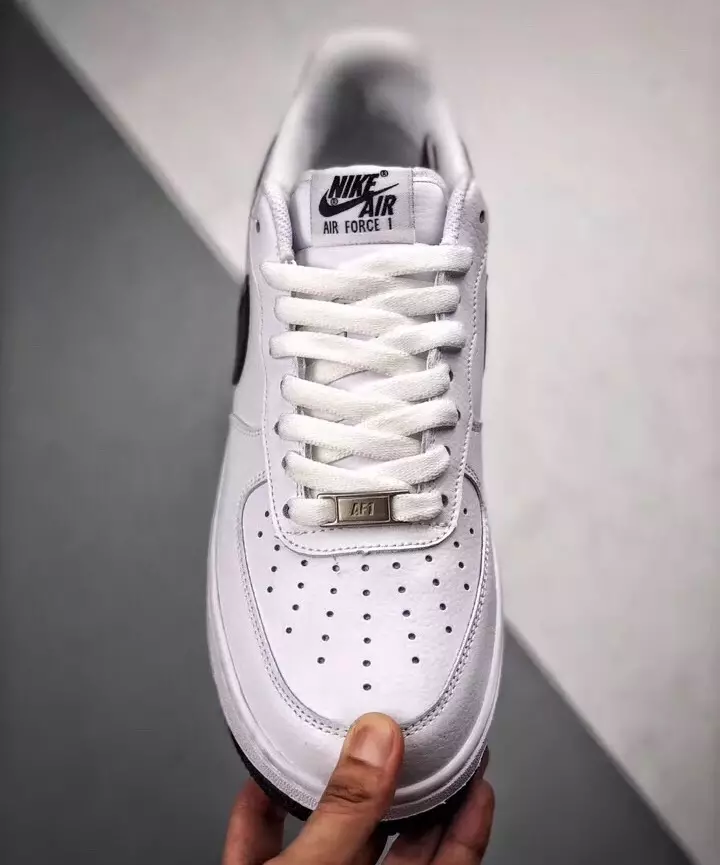 Supreme x CDG x Nike Air Force 1 Low Blanco