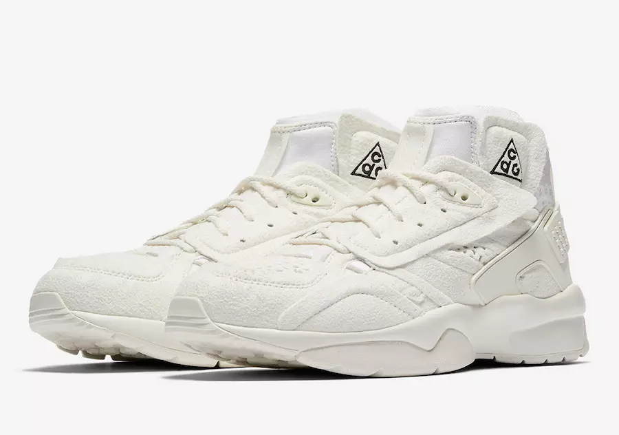 Oficjalne zdjęcia COMME des Garçons x Nike Air Mowabb w kolorze białym