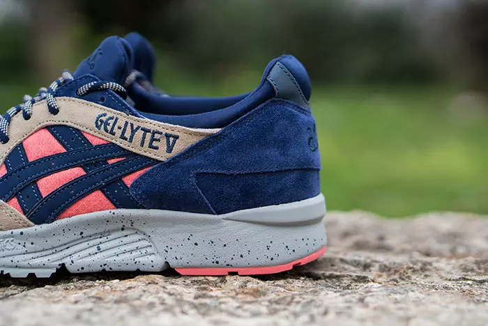 ASICS Glóthach Lyte V Péitseog Gorm Indigo