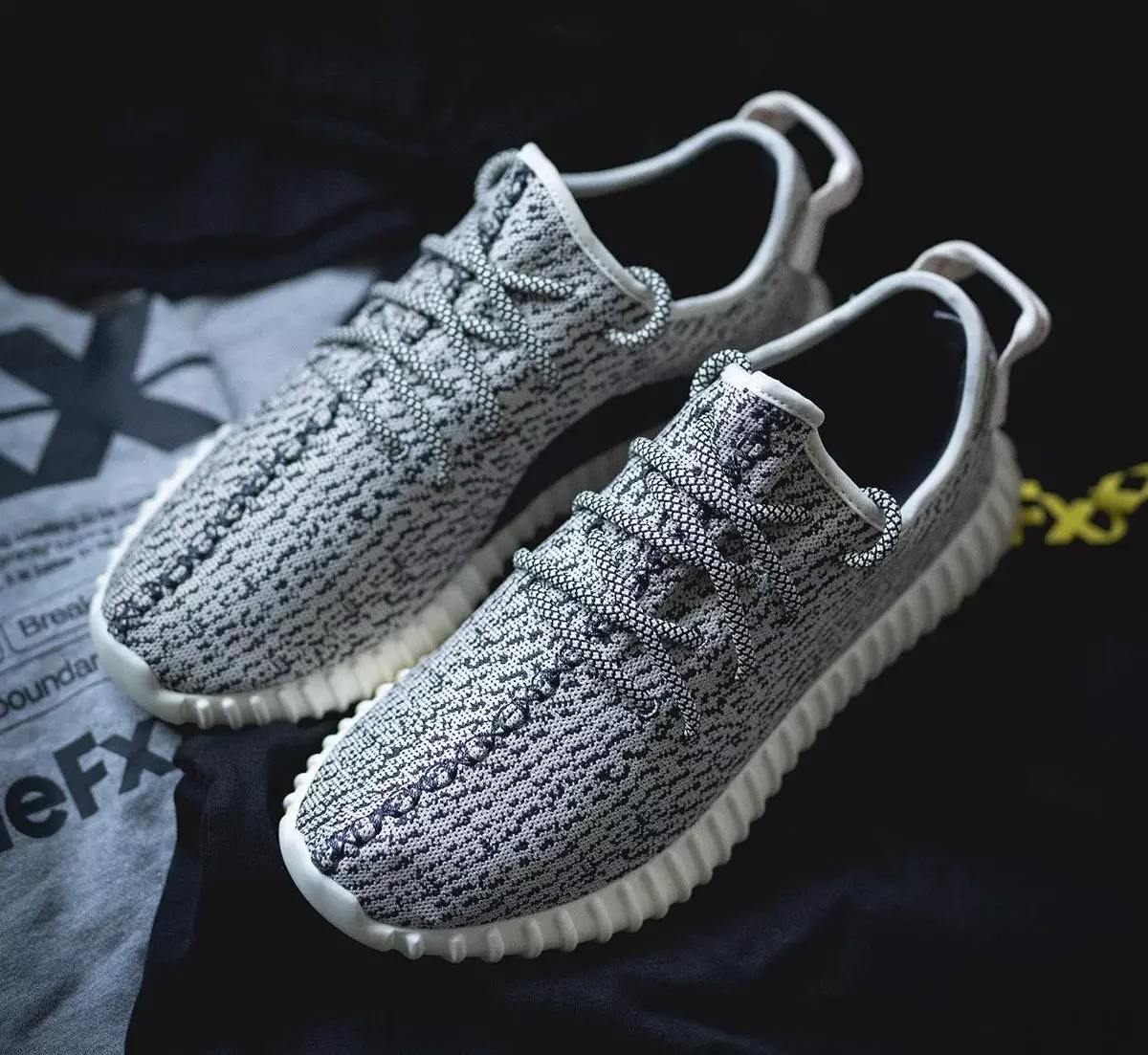 Datum vydání adidas Yeezy Boost 350 Turtle Dove Restock 2022