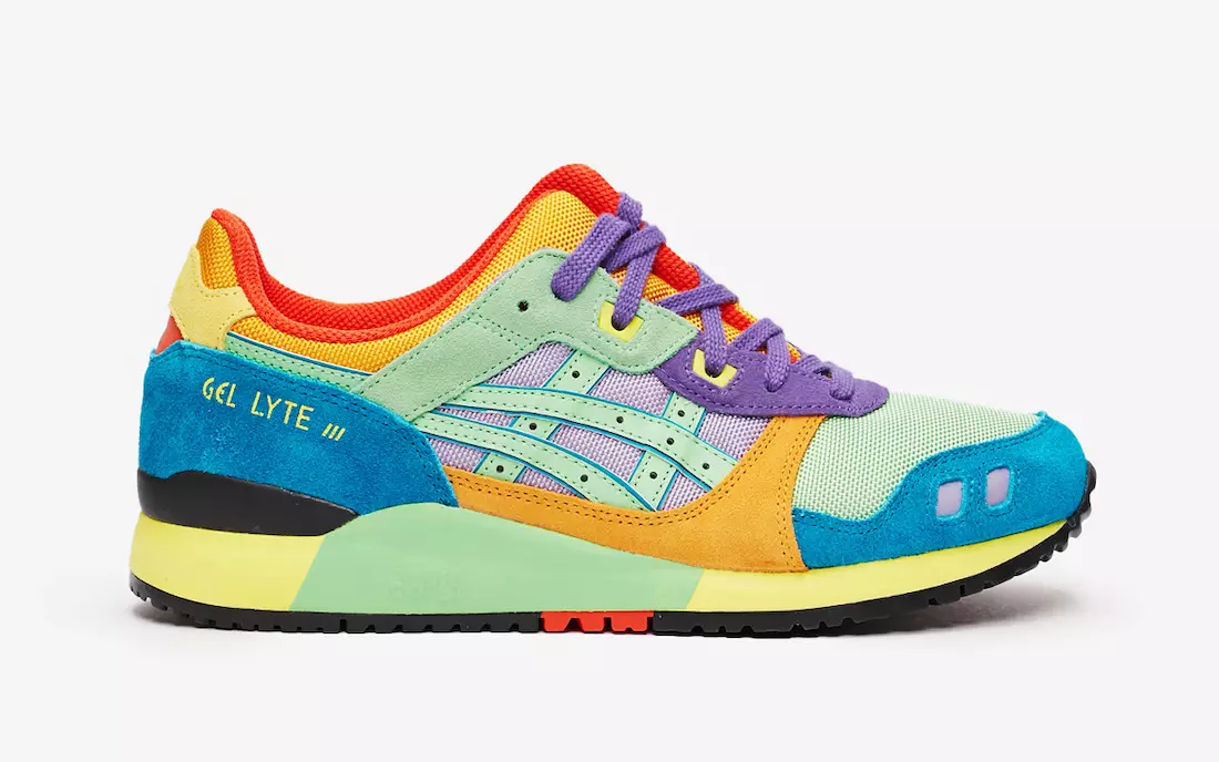 ရောင်စုံ ASICS Gel Lyte III "Tourmaline" လမ်းပေါ်တွင်