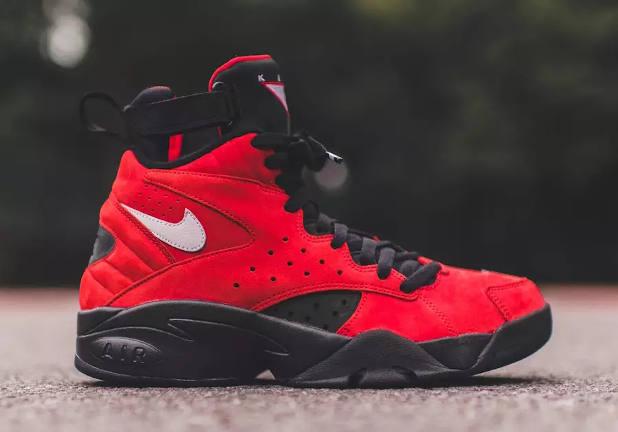 Nike Maestro 2 High Red