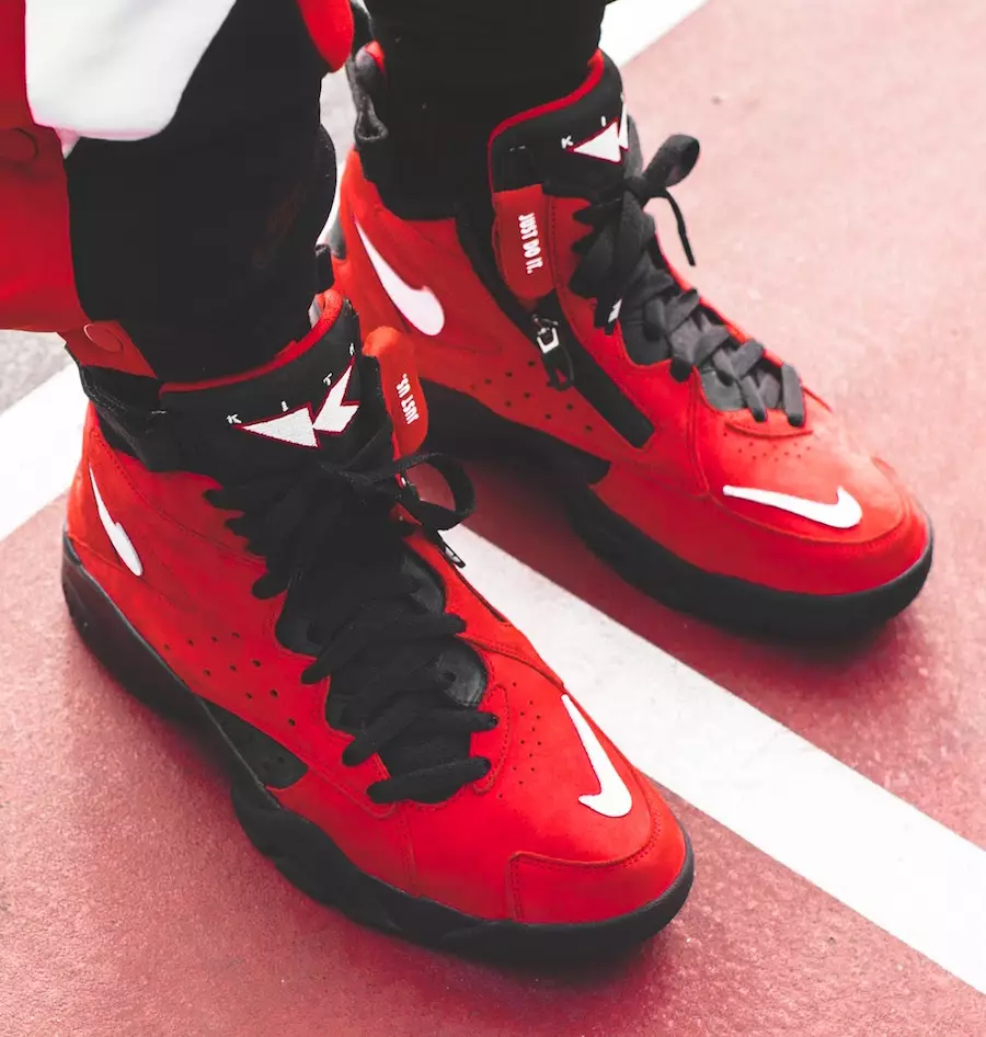 Súprava Nike Maestro 2 High Red