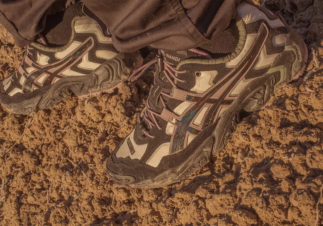 PLEASURES x ASICS ژل Nandi OG Trail با الهام از فضای باز