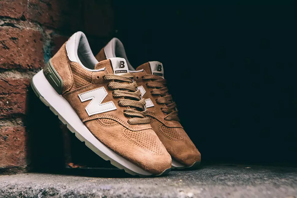 New Balance M990CER Brązowy Zamsz