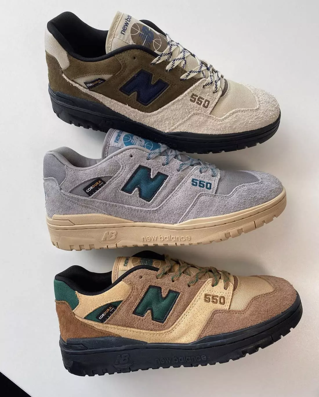 Gréisst New Balance 550 Cordura Pack Release Datum