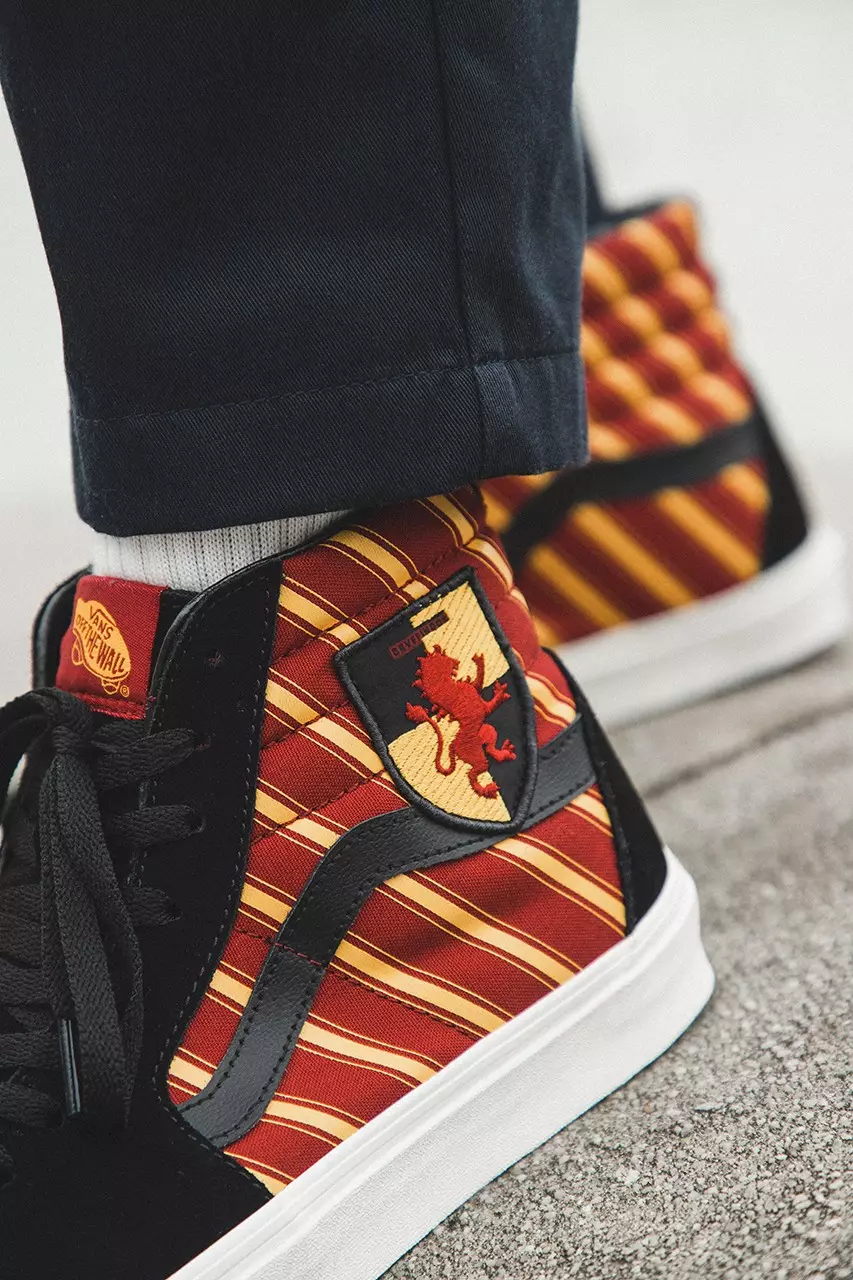 Harry Potter Vans հավաքածուի թողարկման ամսաթիվը ոտքով