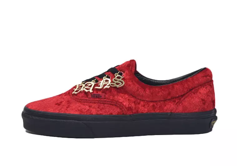 تاريخ إصدار Vans Era Olde English Velvet Pack