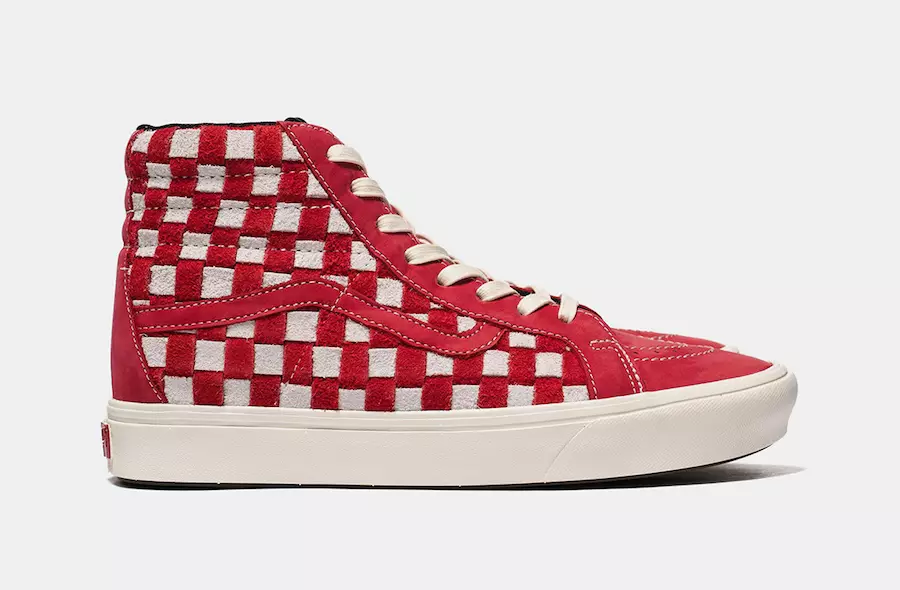 Vans pokrývá svůj šachovnicový vzor chlupatým semišem