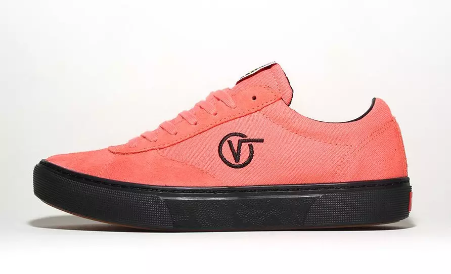 Vans Paradoxxx porcelianinė rožė