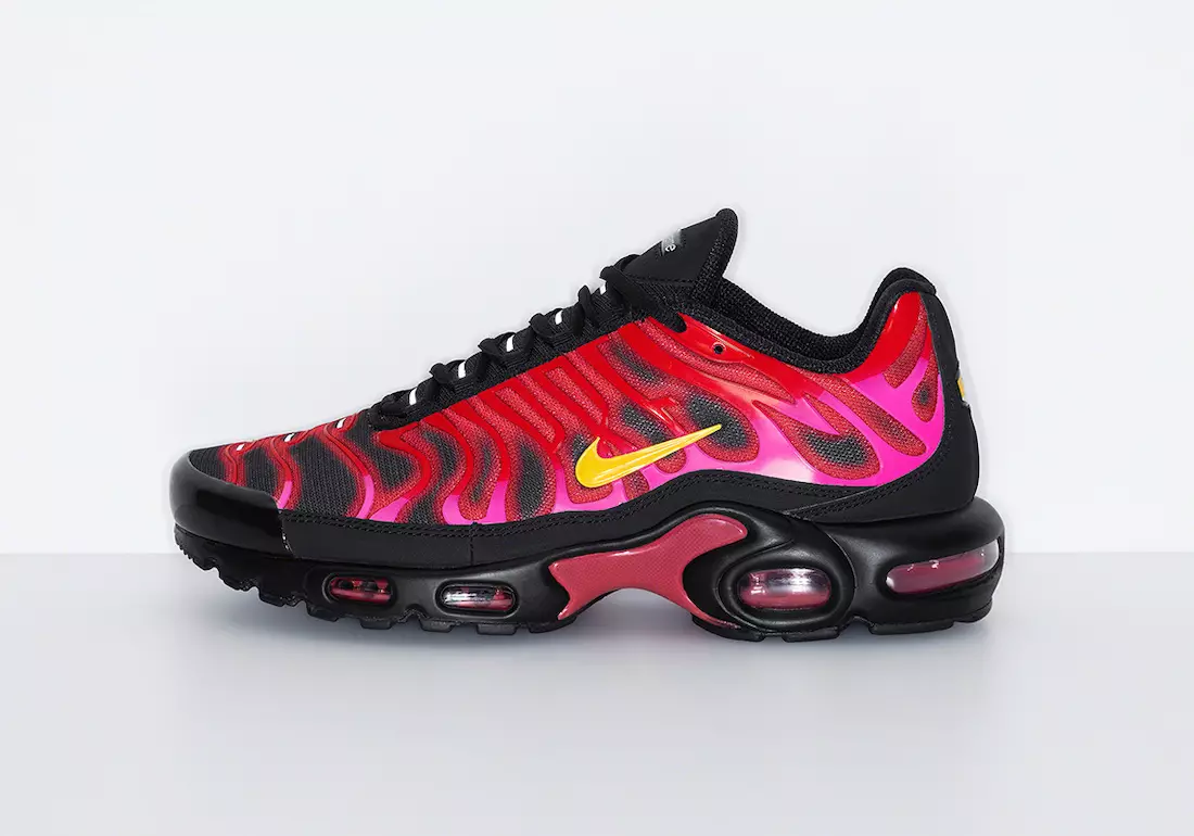 Supreme Nike Air Max Plus Black Red Дата на издаване