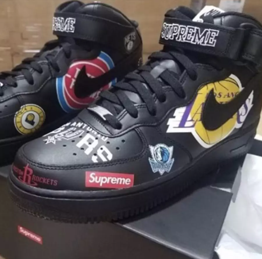 Supreme x Nike Air Force 1 შუა