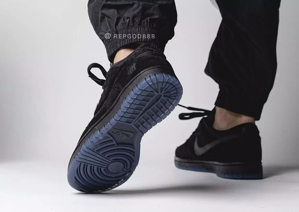 Nike Dunk Low Black DO9329-001 Tak Terkalahkan Tarikh Tayangan On-Feet