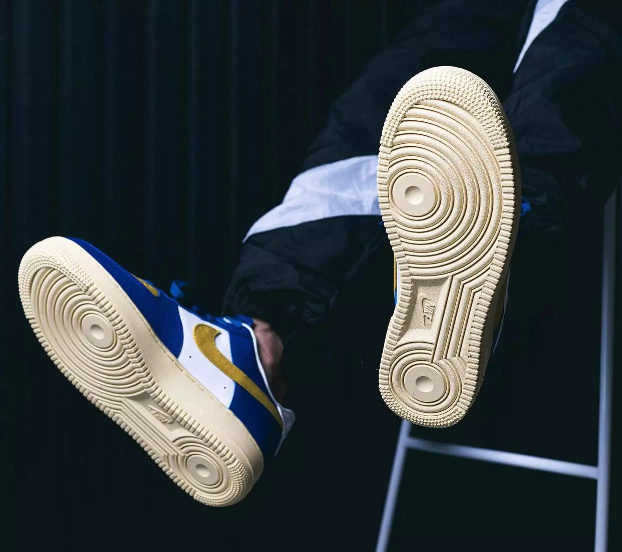 Fecha de lanzamiento del invicto Nike Air Force 1 Low Dunk vs AF1 Pack On-Feet