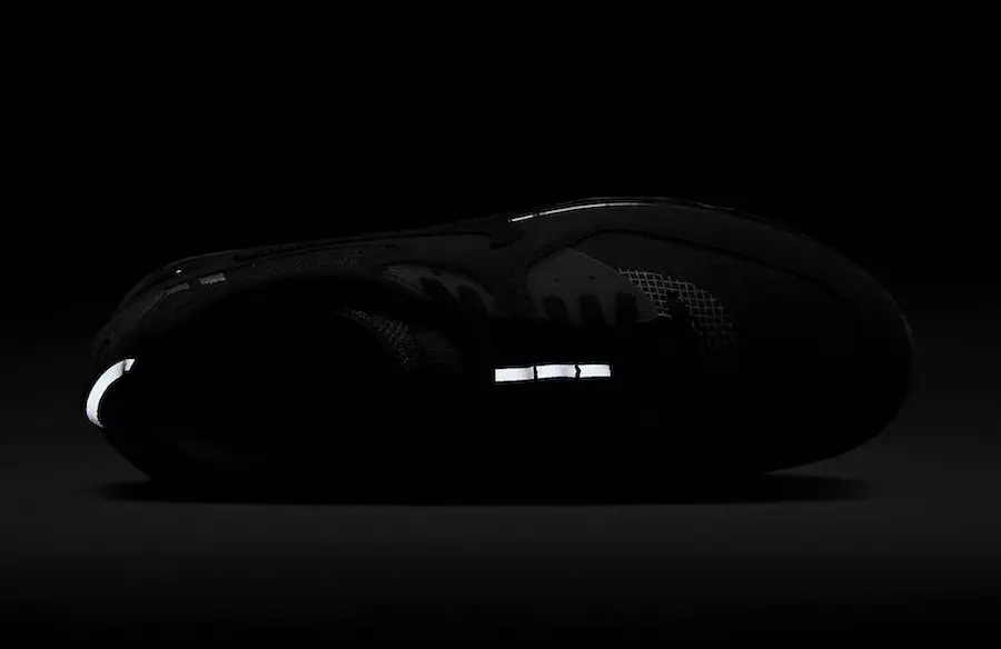 Neporazený Nike Air Max 90 Black CQ2289-002 Dátum vydania