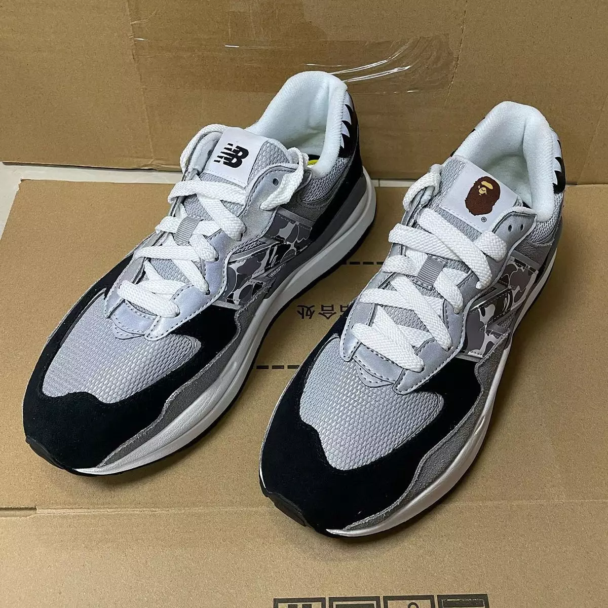 BAPE New Balance 5740 M5740BAP Ngày phát hành