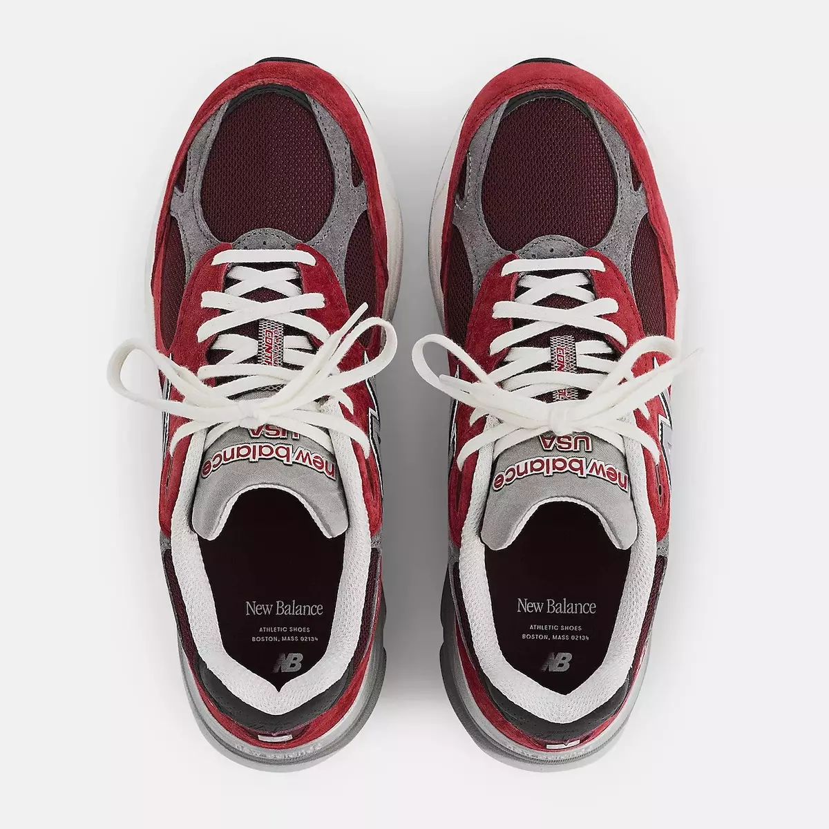 Data lansării New Balance 990v3 Scarlet M990TF3