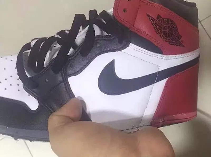 Air Jordan 1 OG Black Toe Retro megjelenési dátum