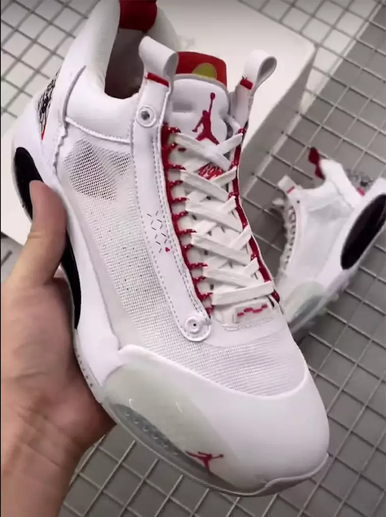 Ngày phát hành Air Jordan 34 Low White Cement CZ7747-101