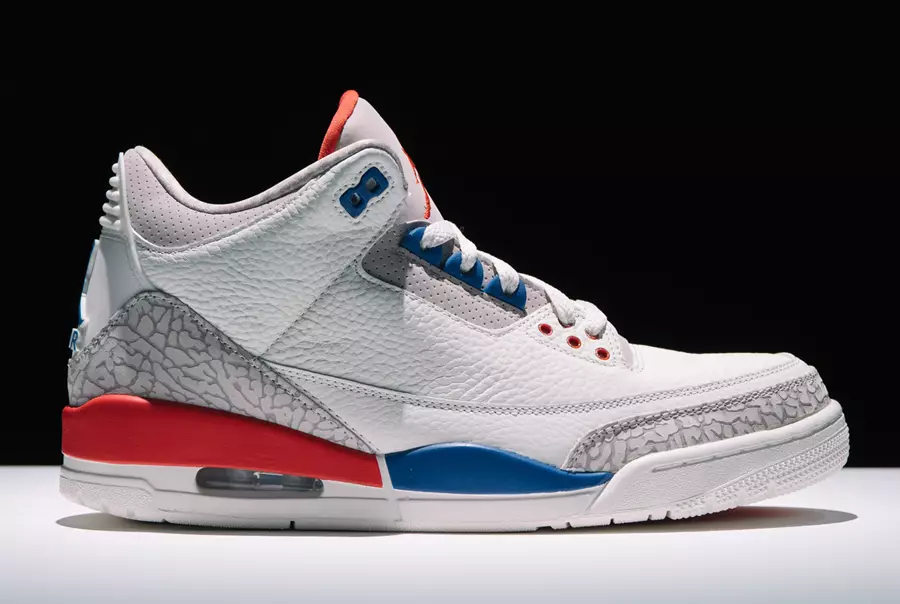 Vol internacional AIR Jordan 3