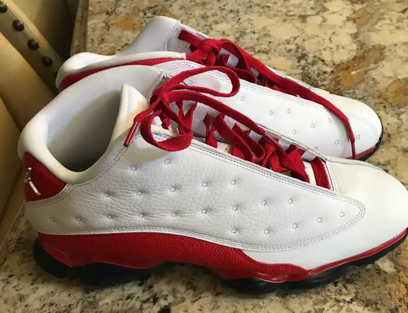 Air Jordan 13 alacsony golfcipő fehér piros