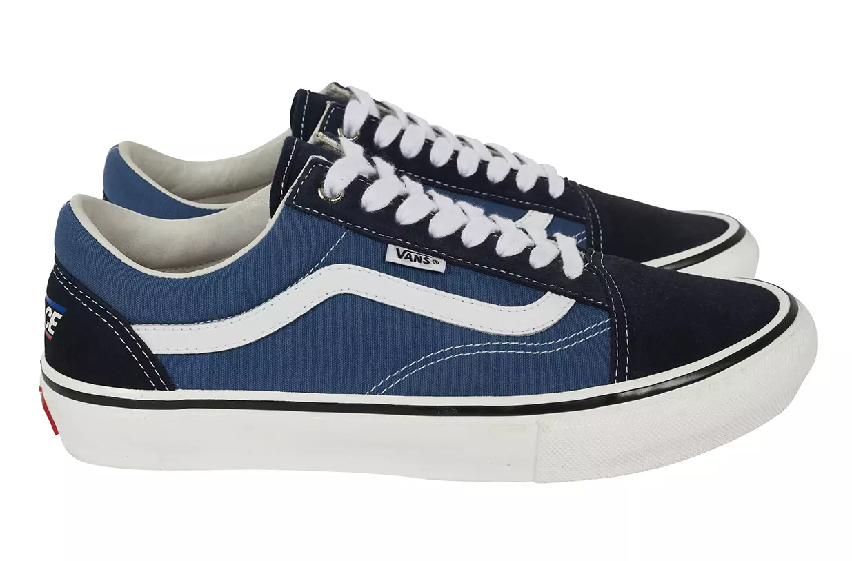 Palace Vans Old Skool 2022 リリース日